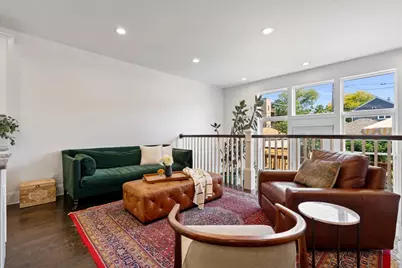 3141 N Saint Louis Avenue, Chicago, IL 60618 - Photo 10