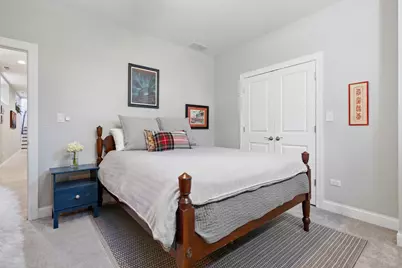 3141 N Saint Louis Avenue, Chicago, IL 60618 - Photo 30