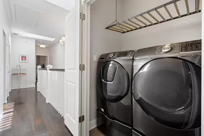 3141 N Saint Louis Avenue, Chicago, IL 60618 - Photo 24