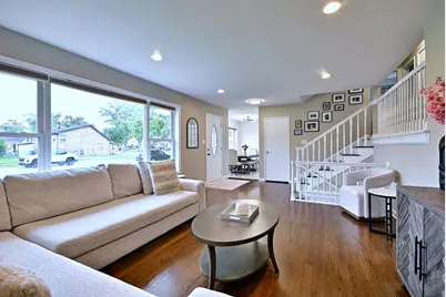 1652 Heidorn Avenue, Westchester, IL 60154 - Photo 8