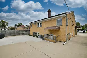 1652 Heidorn Ave, Westchester, IL 60154 - Photo 44