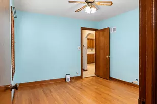 5155 S Kenneth Ave, Chicago, IL 60632 - Photo 8