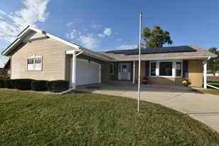 4780 Flossmoor Rd, Country Club Hills, IL 60478 - Photo 1