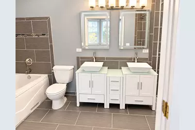 155 Festival Court, Elgin, IL 60120 - Photo 12