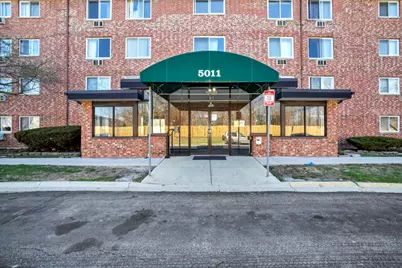 5011 Valley Lane #304, Streamwood, IL 60107 - Photo 1