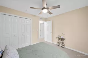 1954 Cobblestone Dr, Carpentersville, IL 60110 - Photo 14
