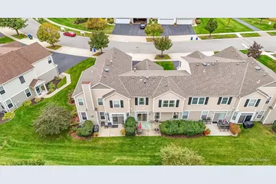 1954 Cobblestone Drive, Carpentersville, IL 60110 - Photo 24
