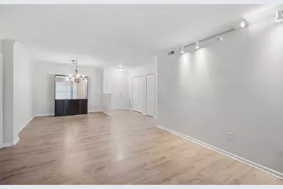 190 N Milwaukee Avenue #303, Wheeling, IL 60090 - Photo 6