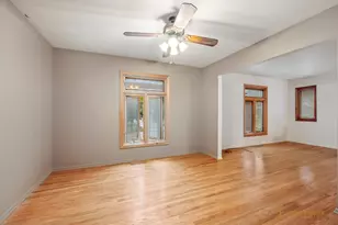 1013 Cardiff Dr, Crystal Lake, IL 60014 - Photo 4