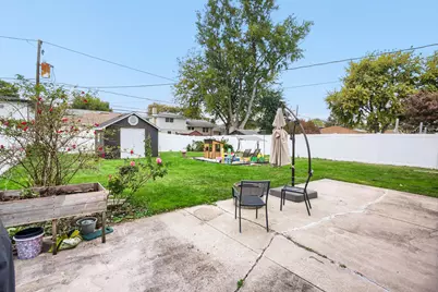 10932 S Kilbourn Avenue, Oak Lawn, IL 60453 - Photo 28