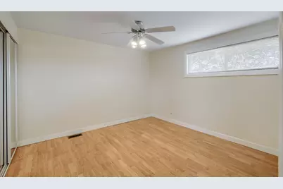 945 Shattuck Lane #0, Schaumburg, IL 60194 - Photo 12