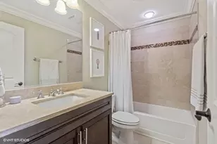 2445 W Logan Blvd, Chicago, IL 60647 - Photo 10