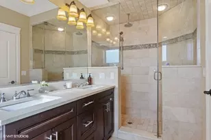 2445 W Logan Blvd, Chicago, IL 60647 - Photo 14