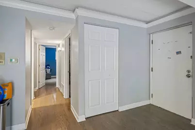 10360 Parkside Avenue #2B, Oak Lawn, IL 60453 - Photo 4