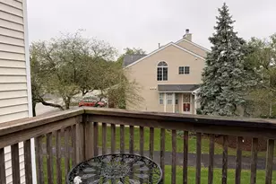 159 Winchester Dr, Streamwood, IL 60107 - Photo 8