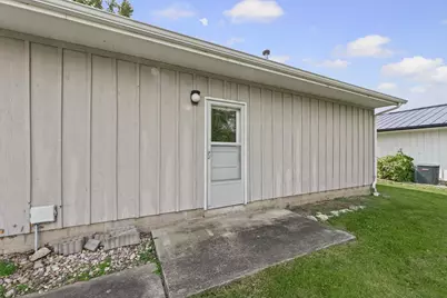 903 Crestview Drive, Monticello, IL 61856 - Photo 38