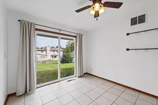 903 Crestview Dr, Monticello, IL 61856 - Photo 14