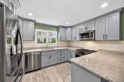 5840 S Brainard Avenue, La Grange Highlands, IL 60525 - Photo 22