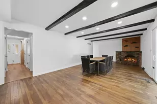 2437 Grape St, Joliet, IL 60435 - Photo 18
