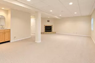 32504 Millstone Cir, Lakemoor, IL 60051 - Photo 18
