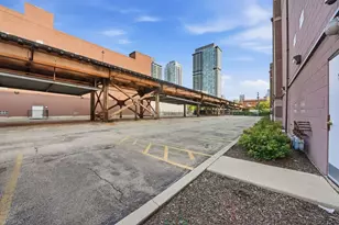 1225 N Orleans St, Chicago, IL 60610 - Photo 22
