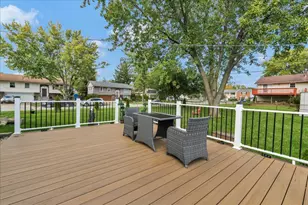 916 Stowell Ave, Streamwood, IL 60107 - Photo 22