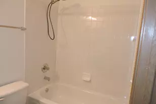 2480 Frost Dr, Aurora, IL 60503 - Photo 28