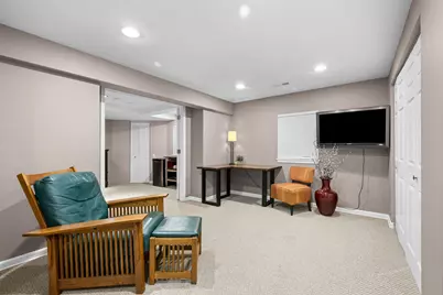 459 Rock Hall Circle, Grayslake, IL 60030 - Photo 32