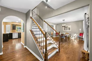 459 Rock Hall Cir, Grayslake, IL 60030 - Photo 4