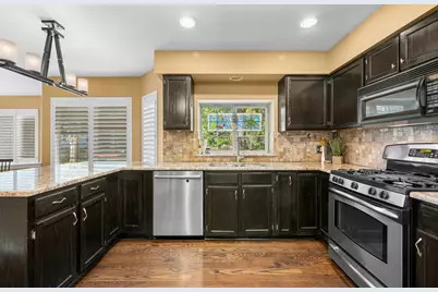 459 Rock Hall Circle, Grayslake, IL 60030 - Photo 10