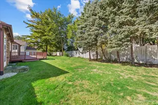 1305 Sequoia Rd, Naperville, IL 60540 - Photo 48