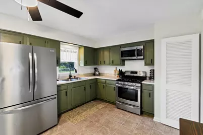 103 Liberty Boulevard, Machesney Park, IL 61115 - Photo 6