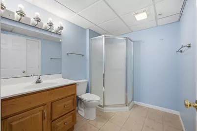 73 Woodview Drive, Glen Ellyn, IL 60137 - Photo 16