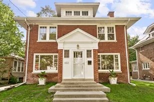 622 Sexton St, Aurora, IL 60505 - Photo 1