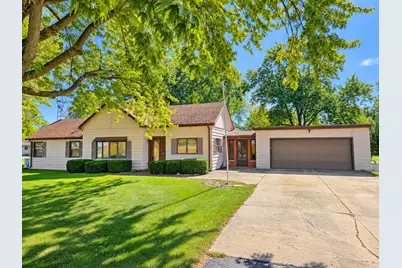 961 E North Street, Ashkum, IL 60911 - Photo 2
