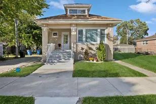 16 E 120th St, Chicago, IL 60628 - Photo 1