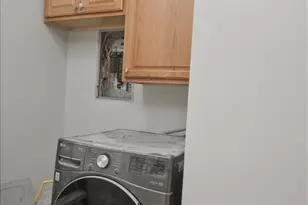 5742 N Rockwell St, Chicago, IL 60659 - Photo 6