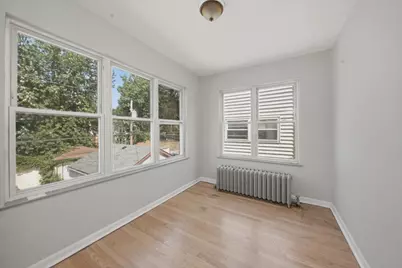 5742 N Rockwell Street #2, Chicago, IL 60659 - Photo 12