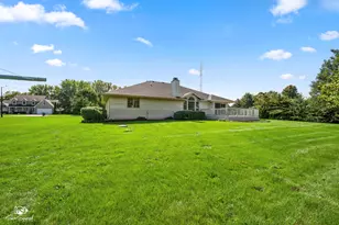 372 Snipe Run Dr, Bonfield, IL 60913 - Photo 34