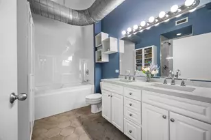 1200 W Monroe St, Chicago, IL 60607 - Photo 14