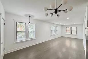 1955 W School St, Chicago, IL 60618 - Photo 10