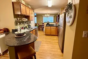 642 Citadel Dr, Westmont, IL 60559 - Photo 6