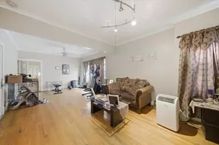 4937 W Melrose St, Chicago, IL 60641 - Photo 18