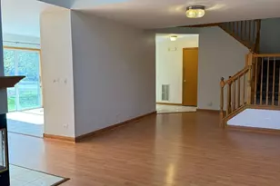 3110 Reflection Dr, Naperville, IL 60564 - Photo 8