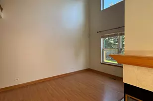 3110 Reflection Dr, Naperville, IL 60564 - Photo 10