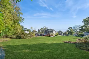490 S Lyman Ave, Des Plaines, IL 60016 - Photo 24