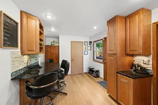 490 S Lyman Ave, Des Plaines, IL 60016 - Photo 16