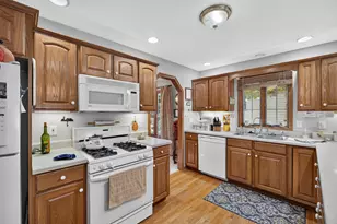 1023 Fox Hollow, Dekalb, IL 60115 - Photo 12