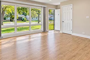15408 Birch Rd, Markham, IL 60428 - Photo 6