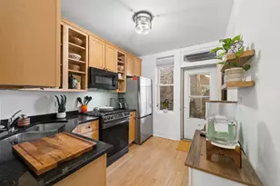 4702 N Campbell Ave, Chicago, IL 60625 - Photo 8